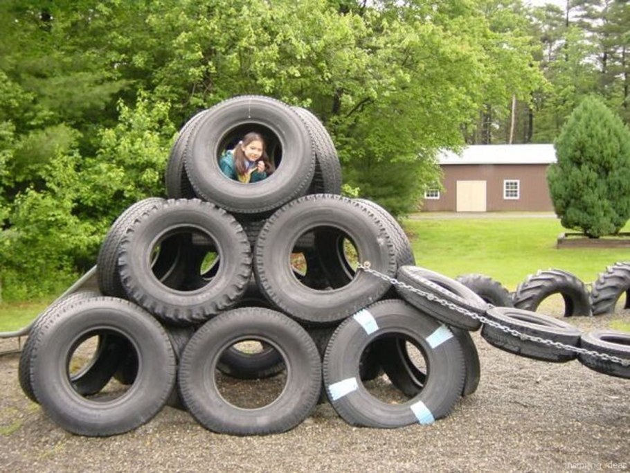 Детская площадка из шин