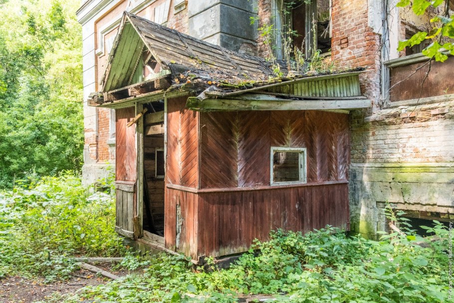 Заброшенный замок