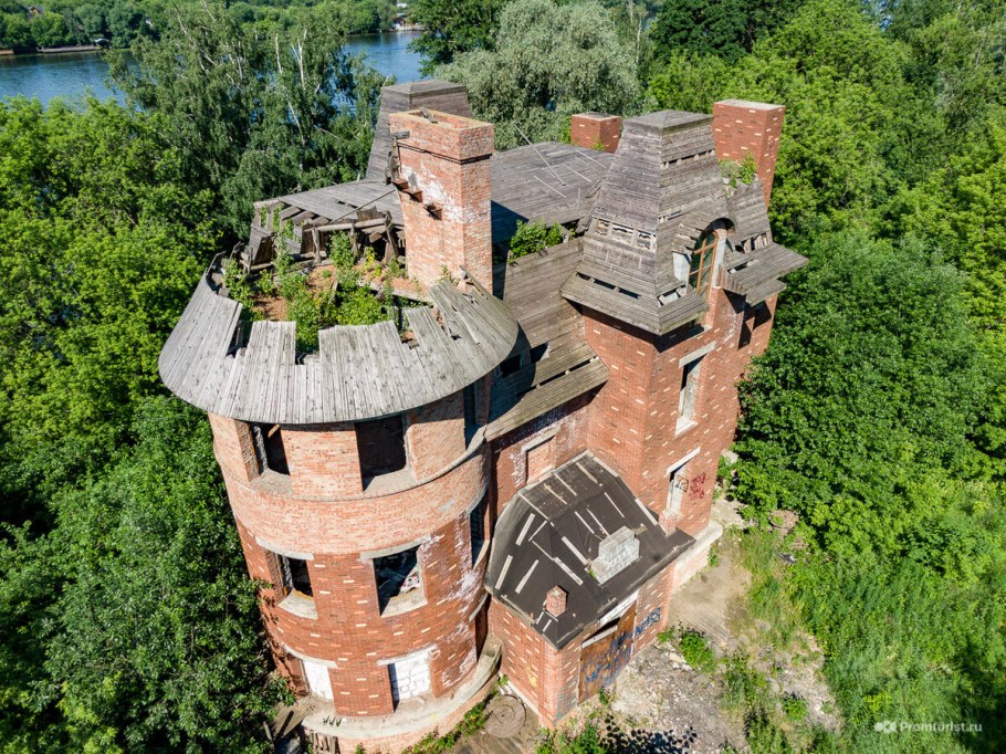 Сочи парк Лабиринт страха заброшенный цирк