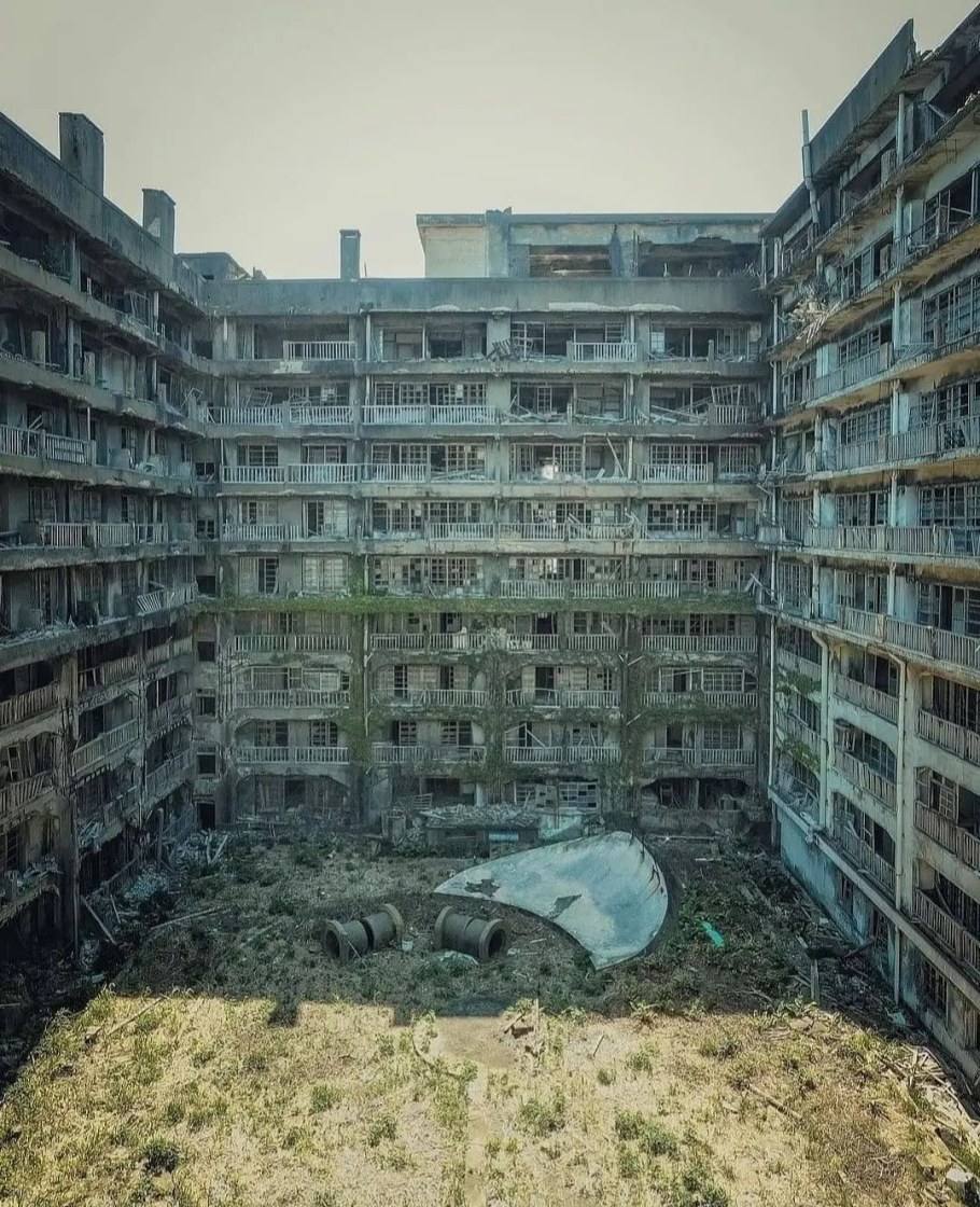 Отель Трансильвания остров мечты