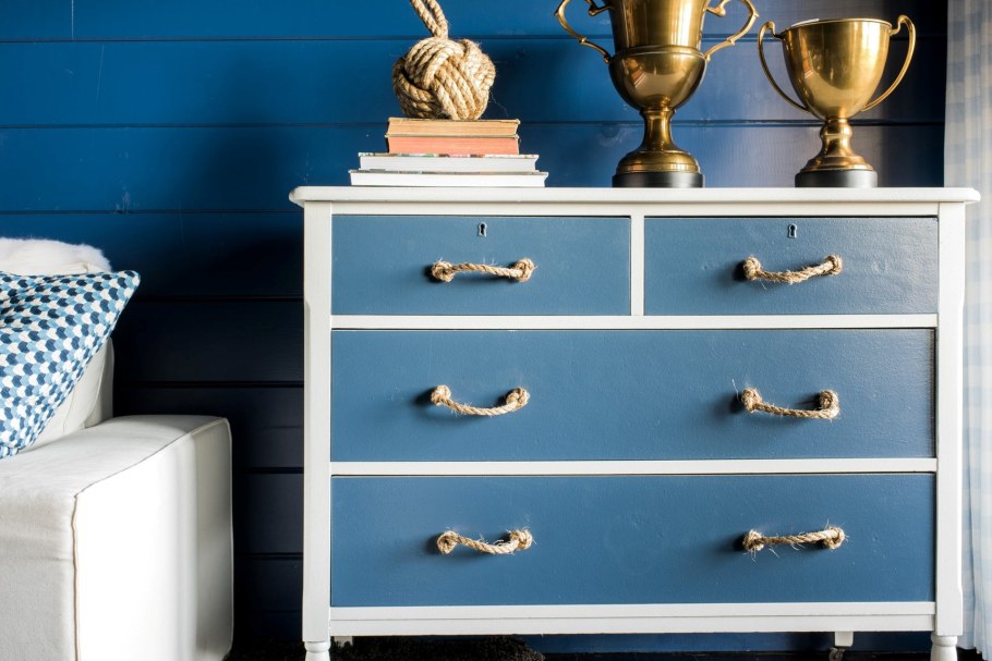 Перекраска тумбочки