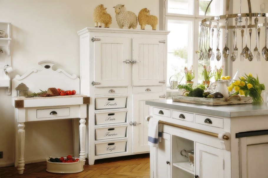 Комод для кухни в стиле Прованс