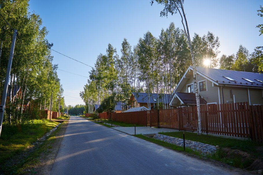 Лесные озера коттеджный поселок