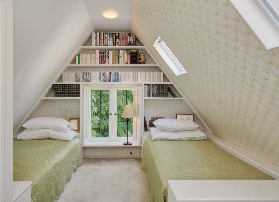 Спальное место на мансарде