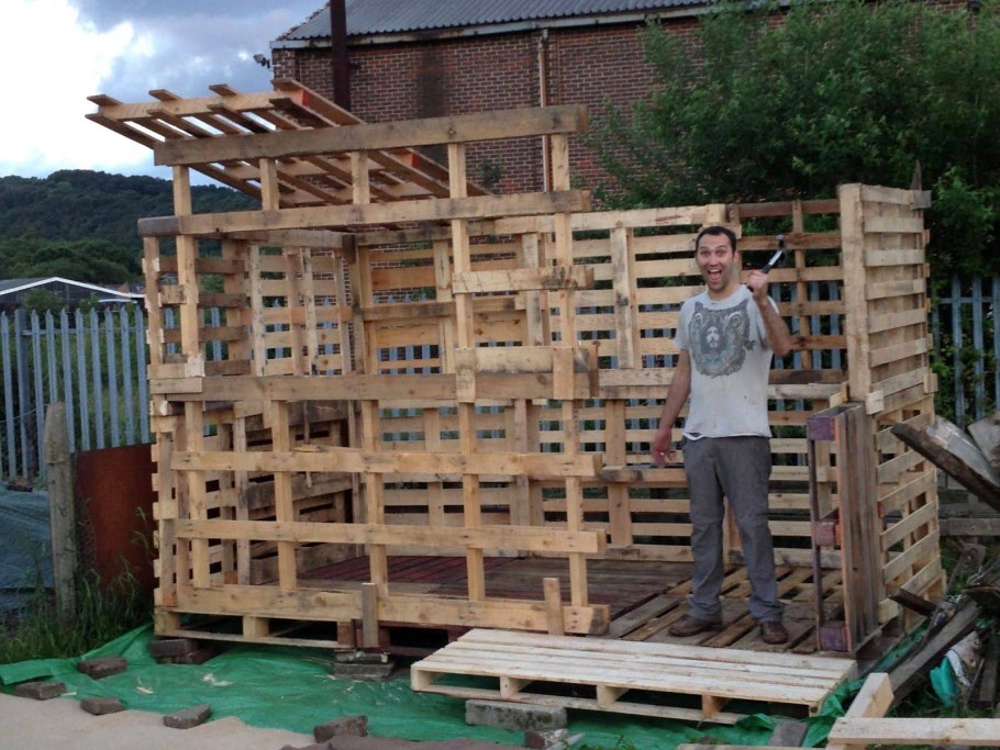 Необычные дачные постройки