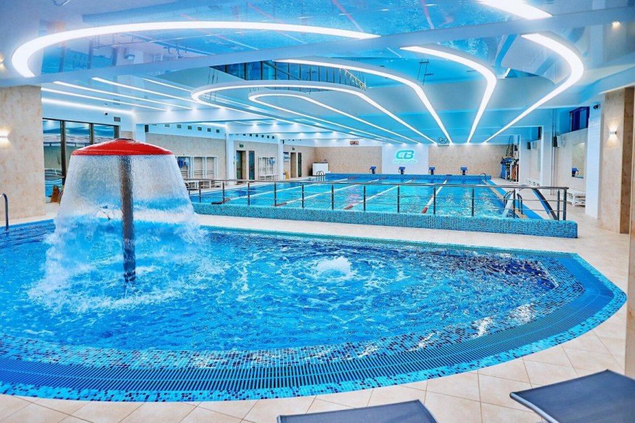 Софрино парк бассейн