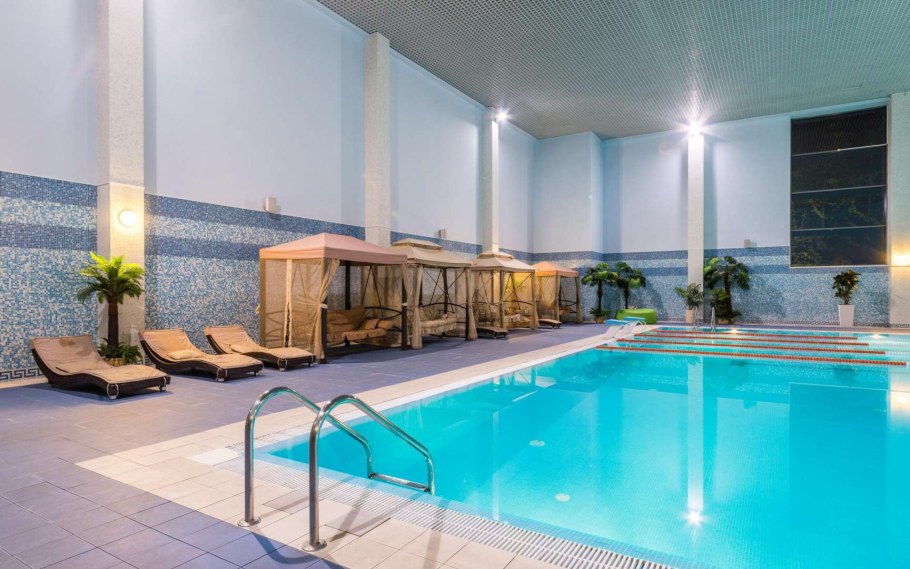 МБЦ Генериум бассейн