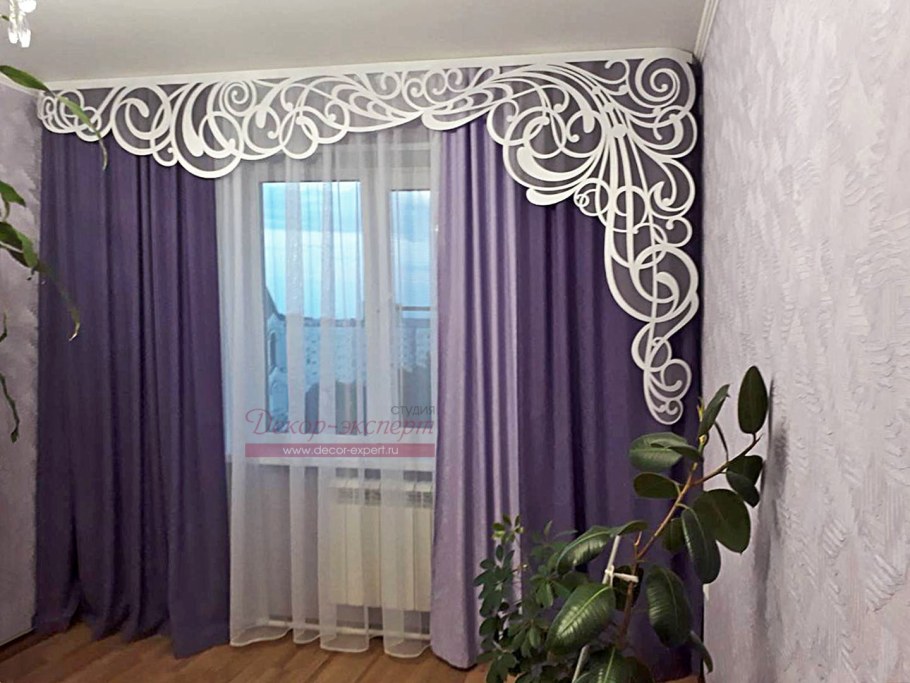 Шторы для зала с ажурным ламбрекеном