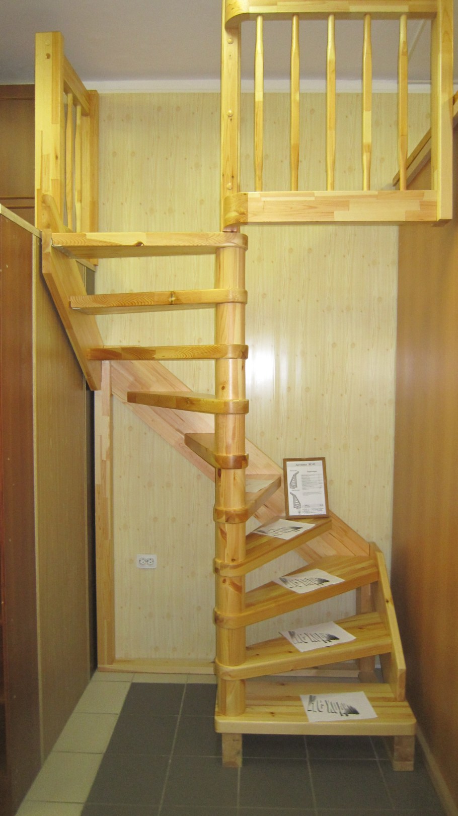 Лестница в проем 2х2м