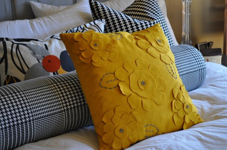 Шьем декоративные подушки