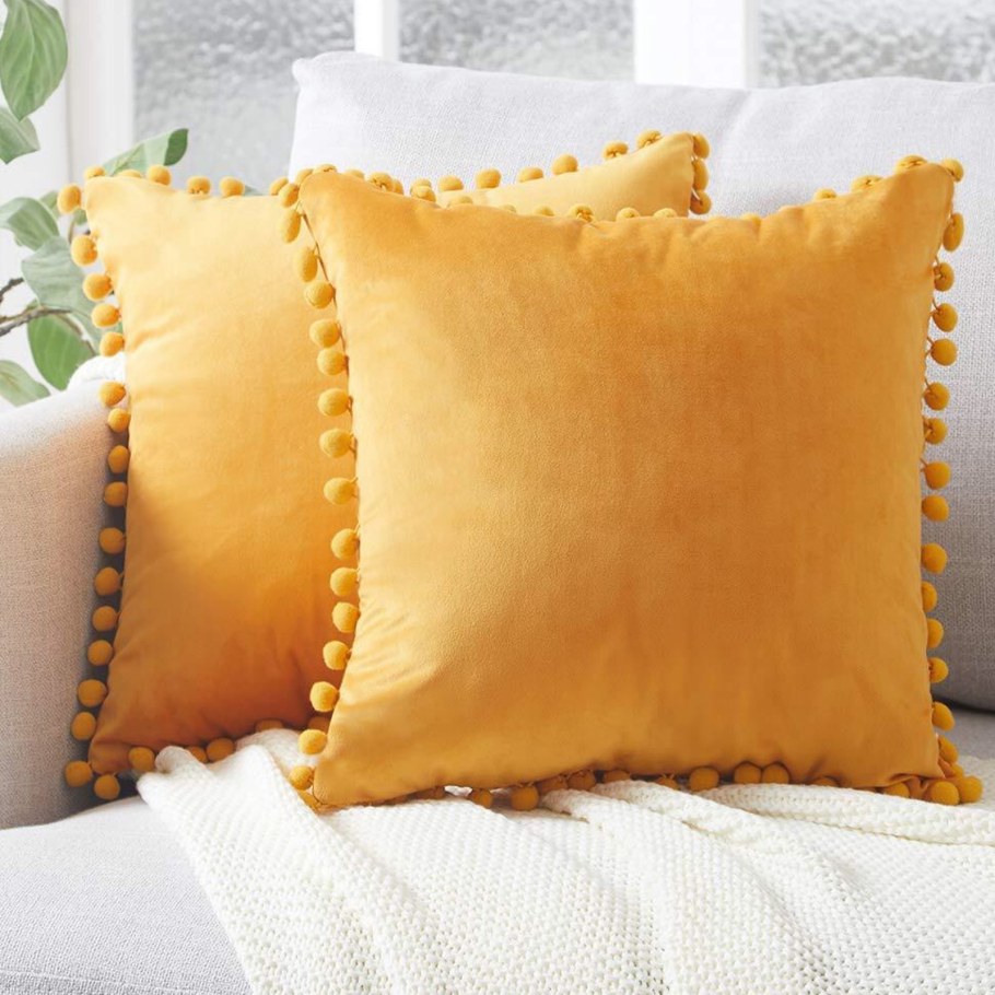 Красивые подушки