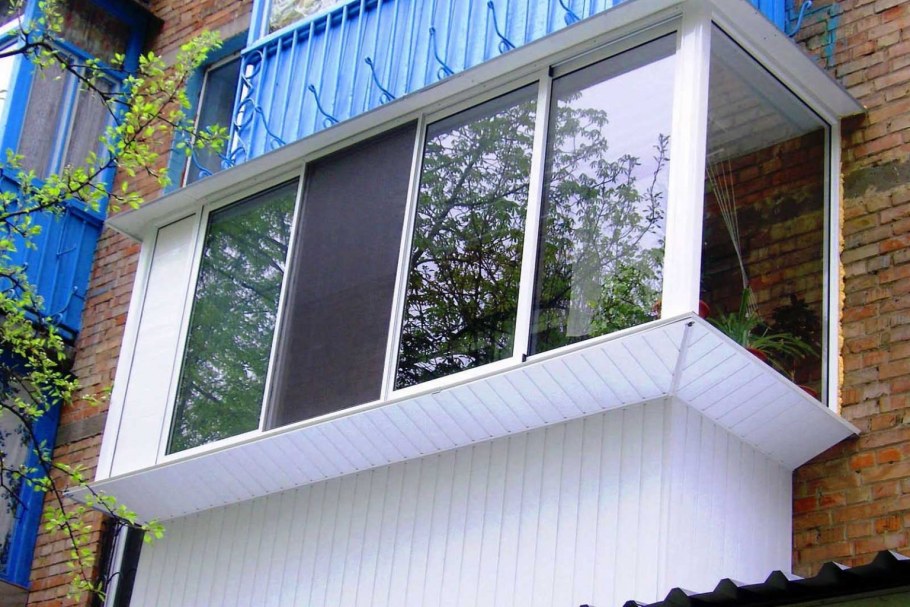 Балкон с выносом