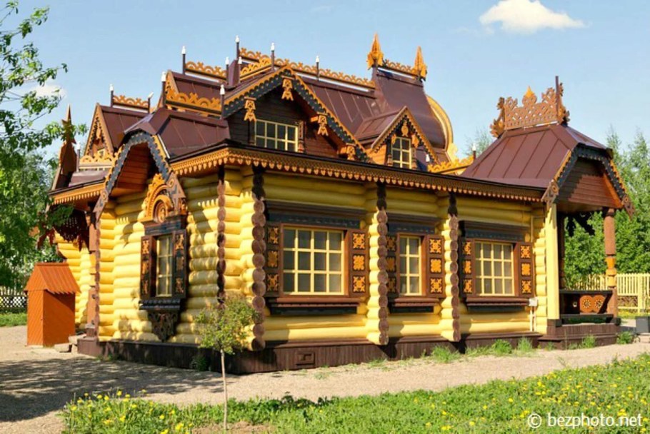 Деревенский резной Терем
