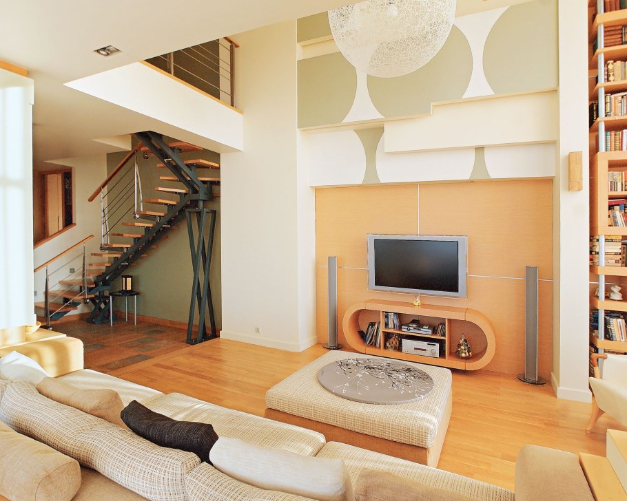 Интерьер зала в ракурсах