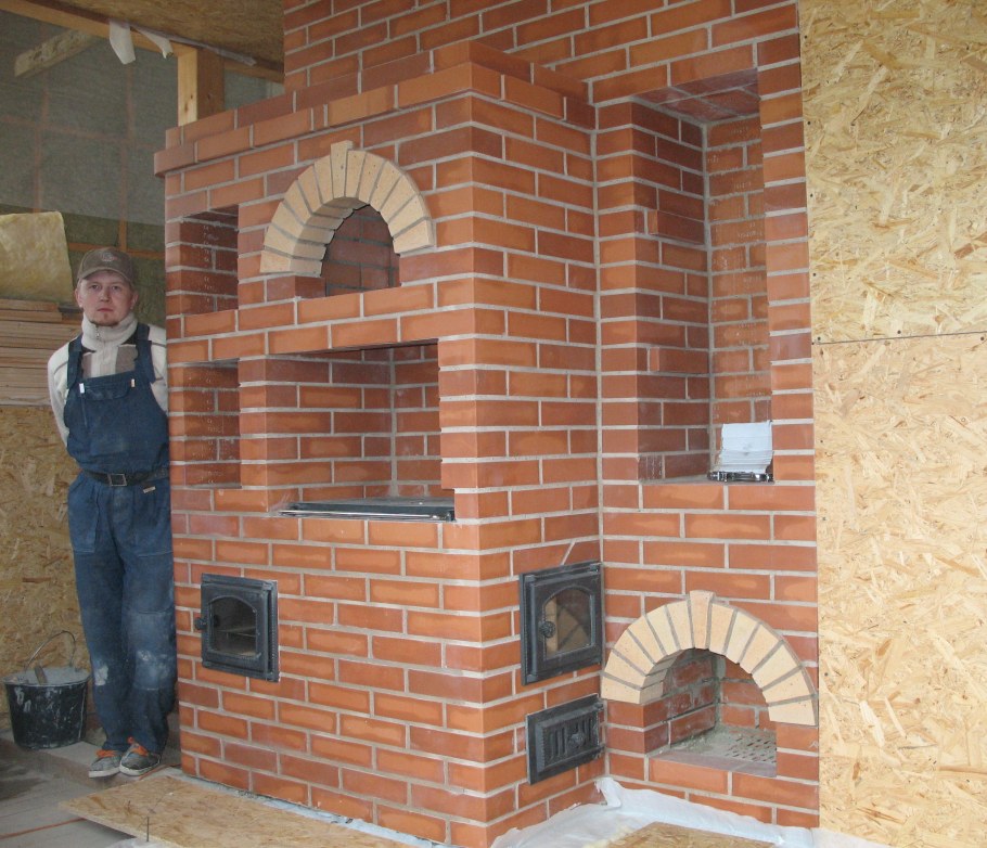 Печь камин шведка из кирпича
