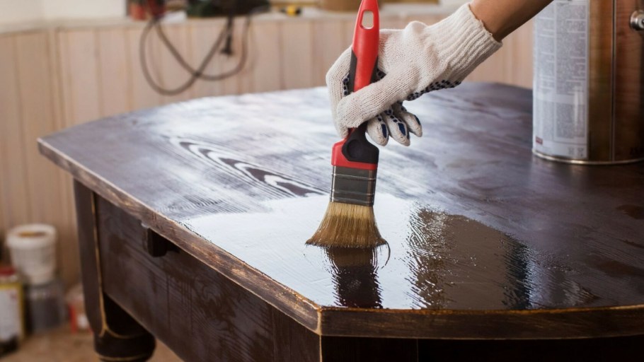 Лак для дерева перекраска мебели