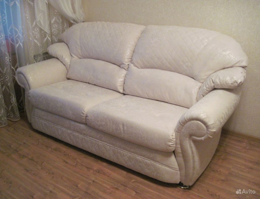 Диван угловой мягкий