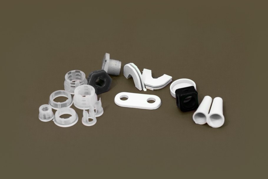 Схема подключения датчика движения к лампочке