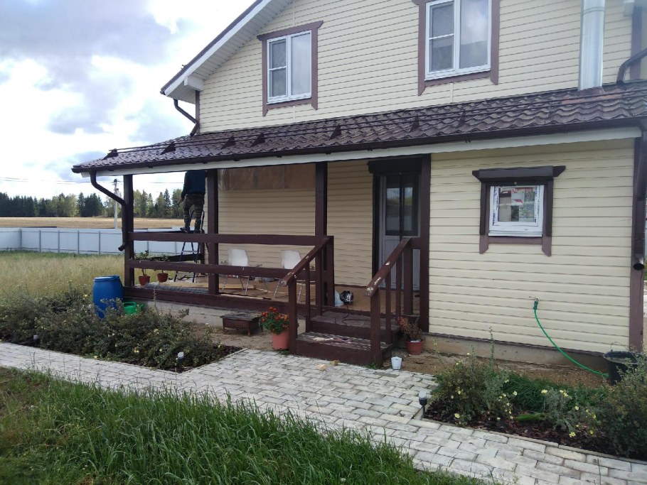 Веранда обшитая сайдингом