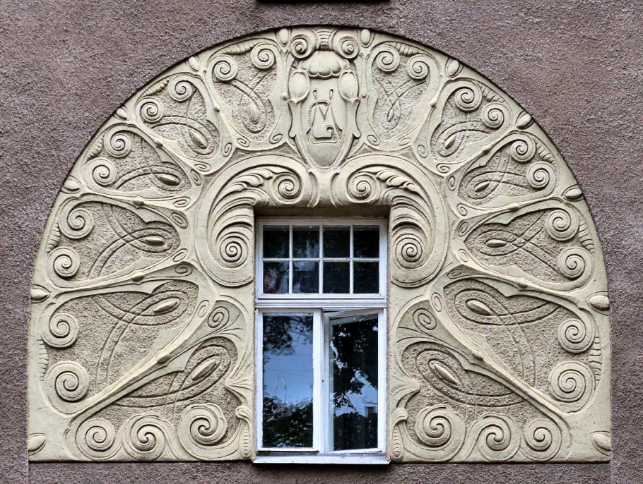 Лепнина ар нуво