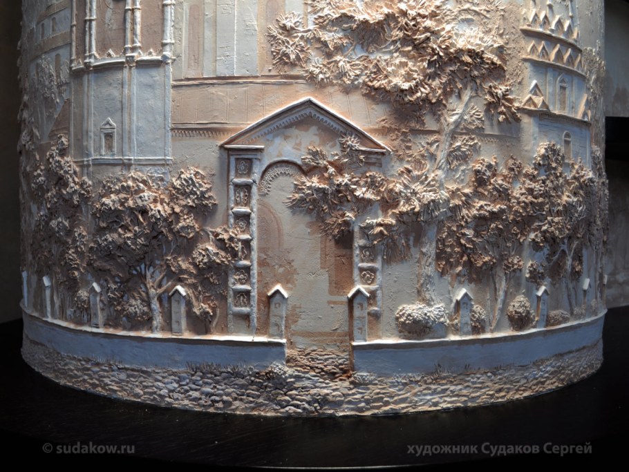 Рельефная штукатурка на фасаде барельеф