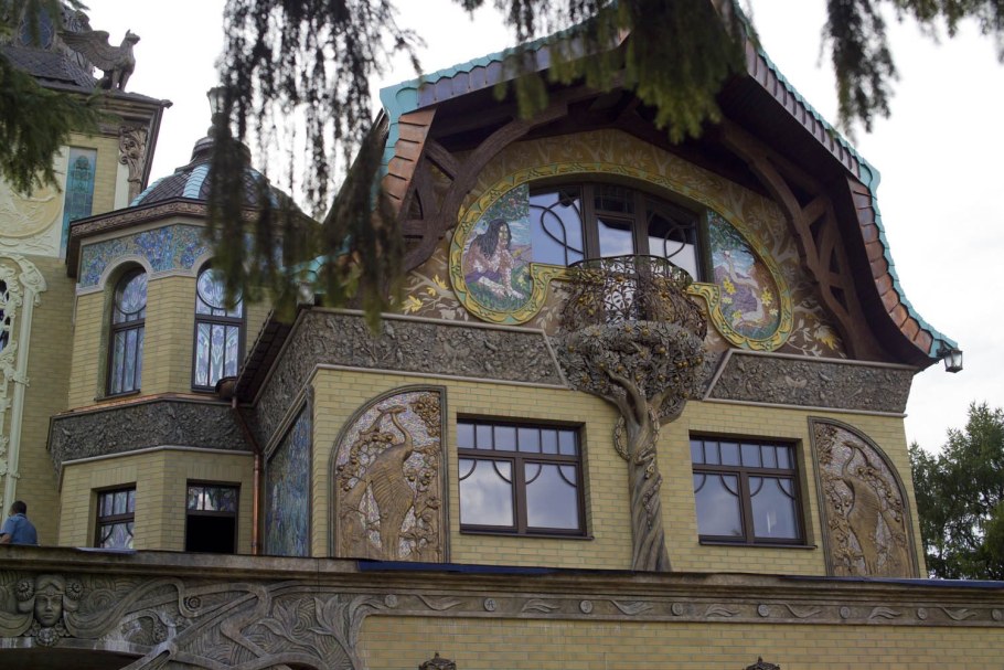 Необычная отделка домов