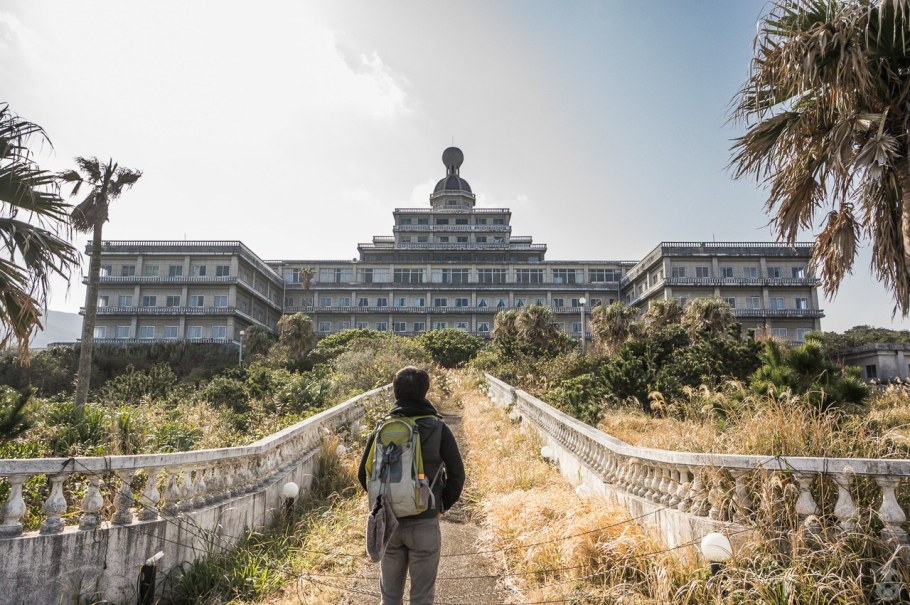 Заброшенный отель Хатидзе в Японии