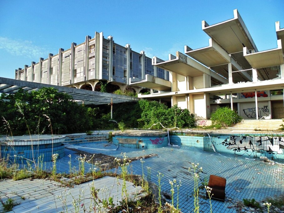 Заброшенная гостиница