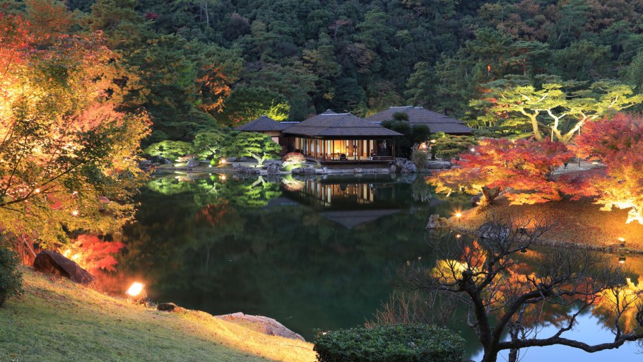 Золотой храм Киото зимой