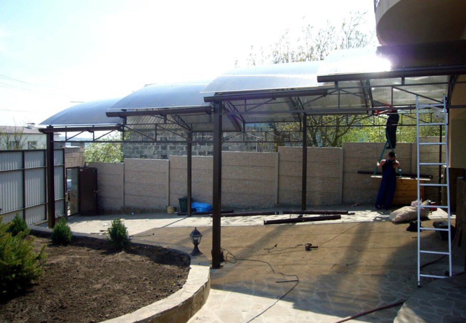 Навес для хозяйственных нужд