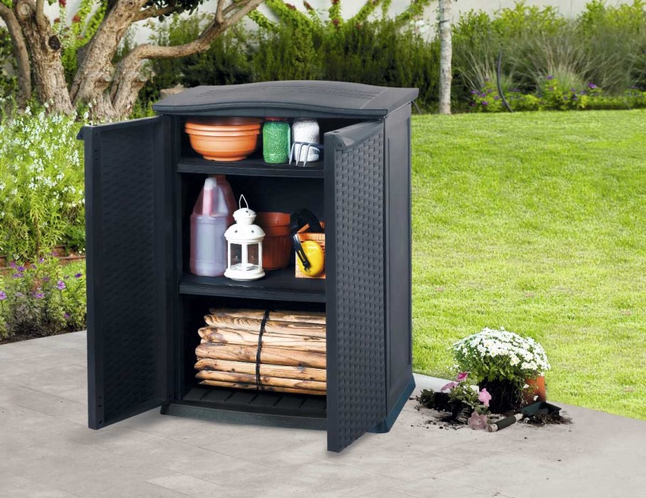 Шкаф уличный Keter Compact Garden Rattan