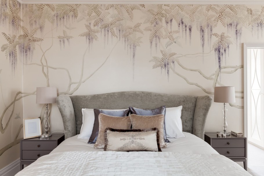 Обои de Gournay, коллекция Japanese & korean, артикул Wisteria/k-06