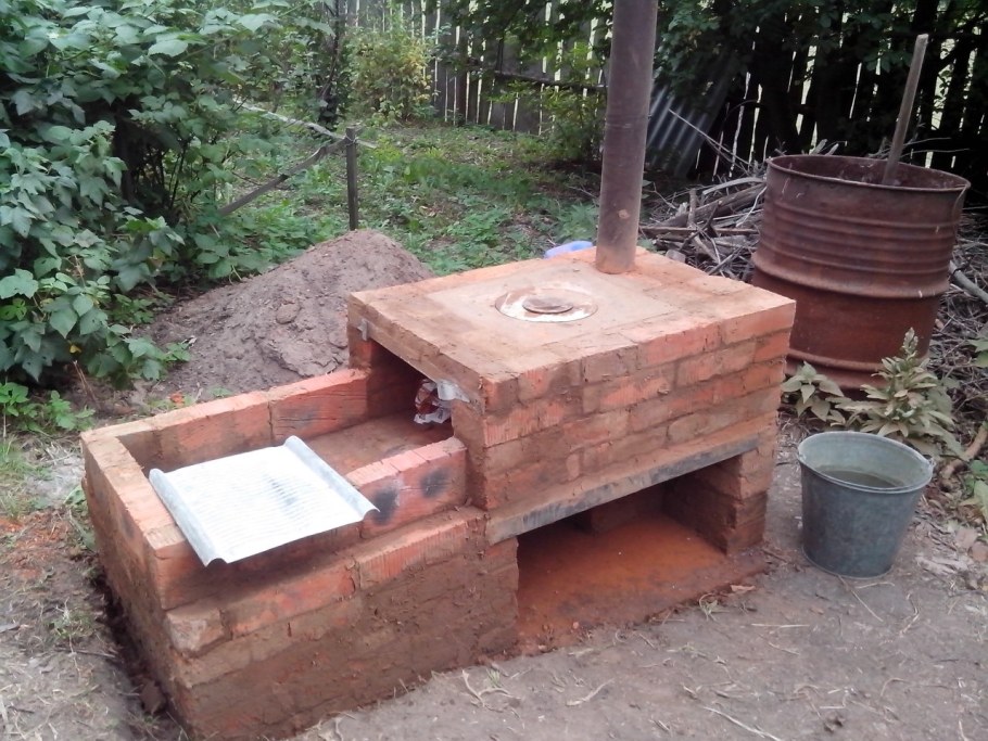 Мангал стационарный кирпичный