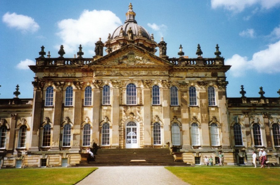 Замок Ховард Йоркшир Великобритания