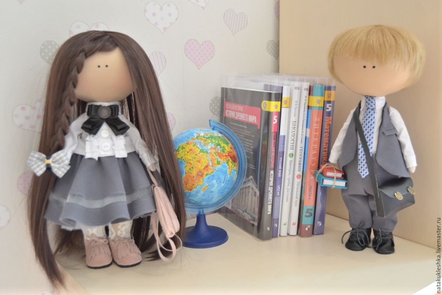 Интерьерная кукла школьной форме