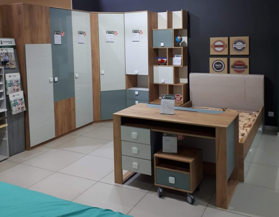 Диван угловой "аккордеон Люкс-1,2" оттоманка 650