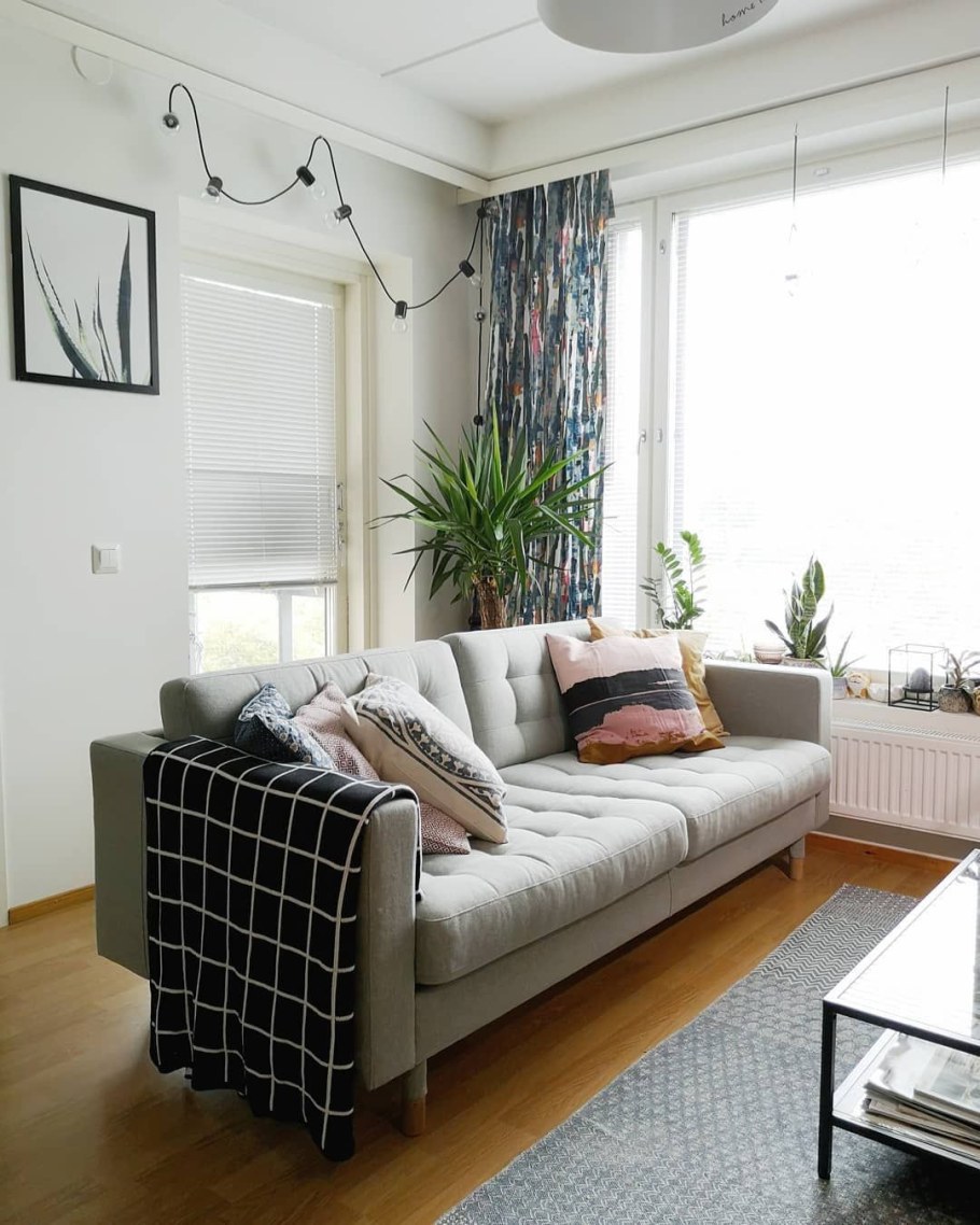 Ландскруна 3-местный диван-кровать Гуннаред светло-зеленый