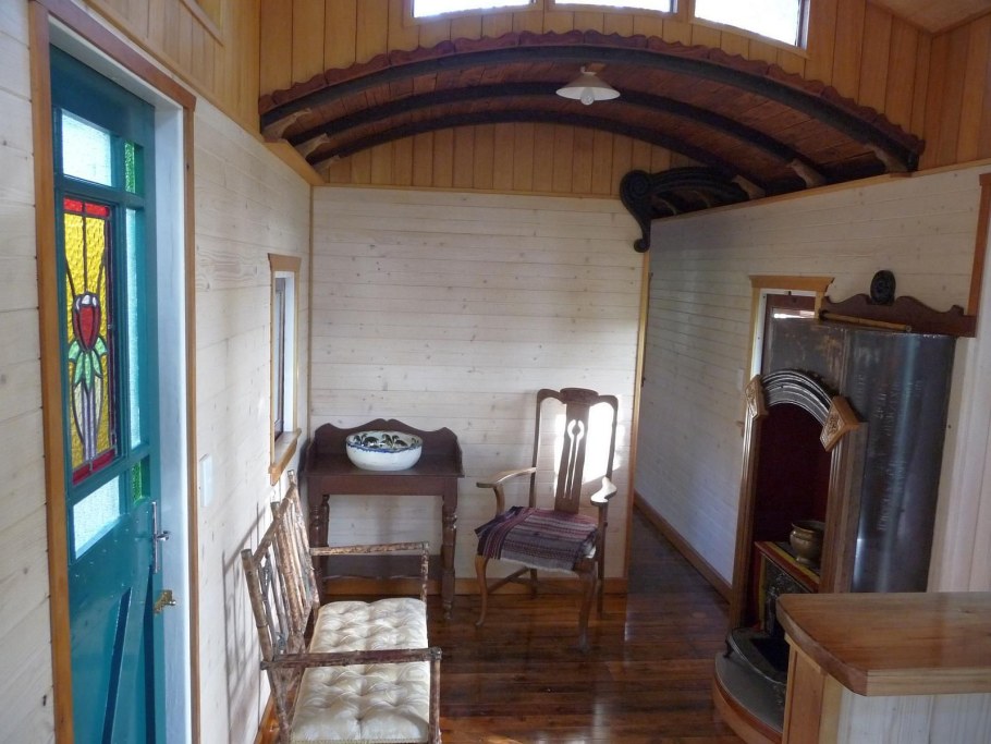 Бытовки переделанные в домики