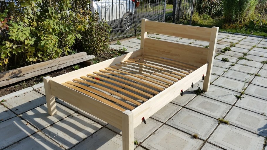 Кровать из доски 2000х1800