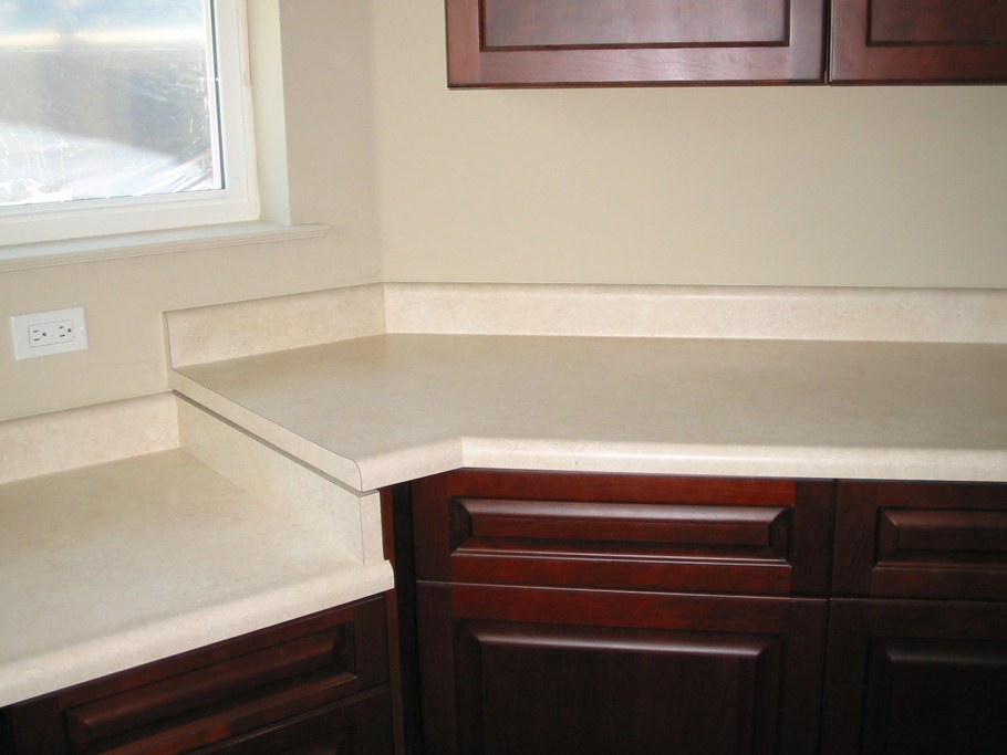 Столешница с перепадом