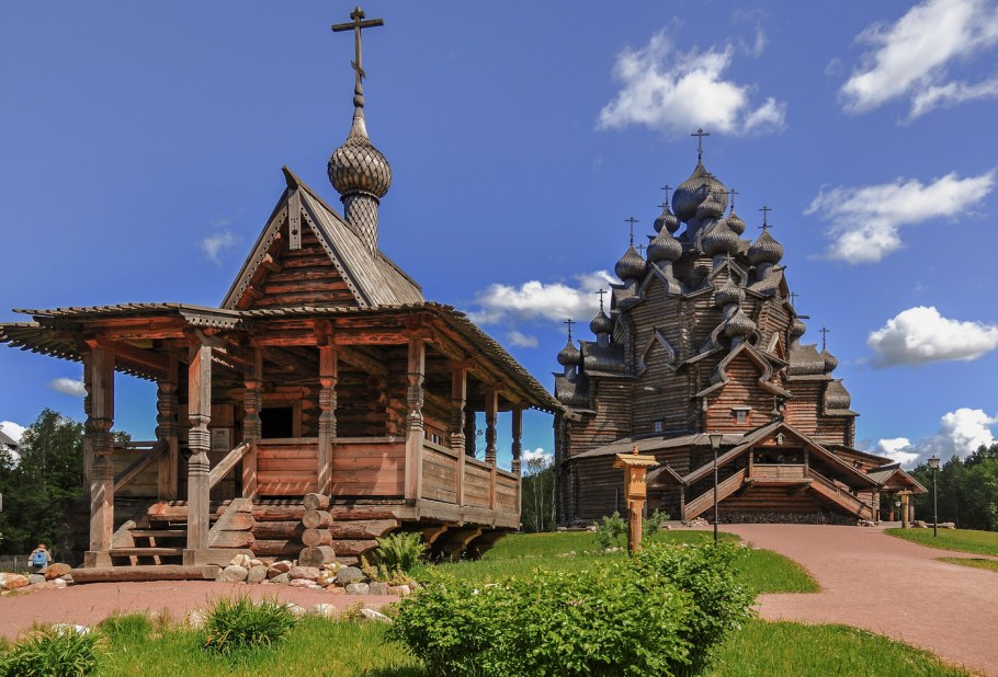Деревянное зодчество древней Руси Кижи