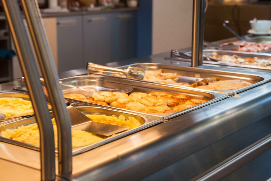 Линия раздачи для столовой