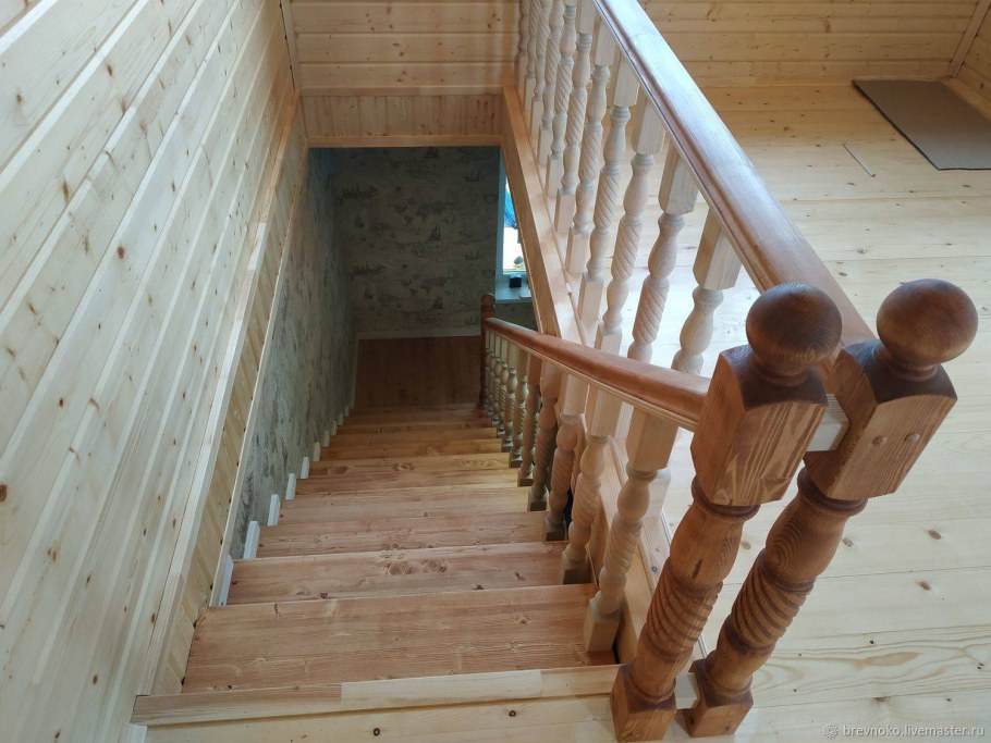 Лестница "Нормандия" ЛМПО-14/1 марш