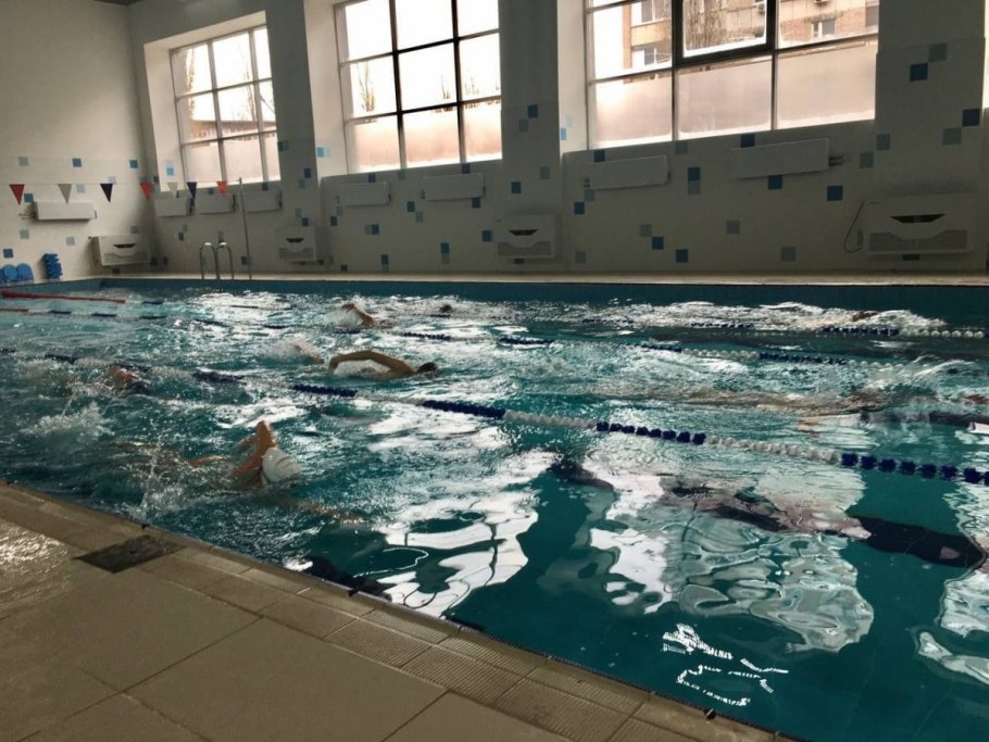Бассейн 1 школа Энгельс