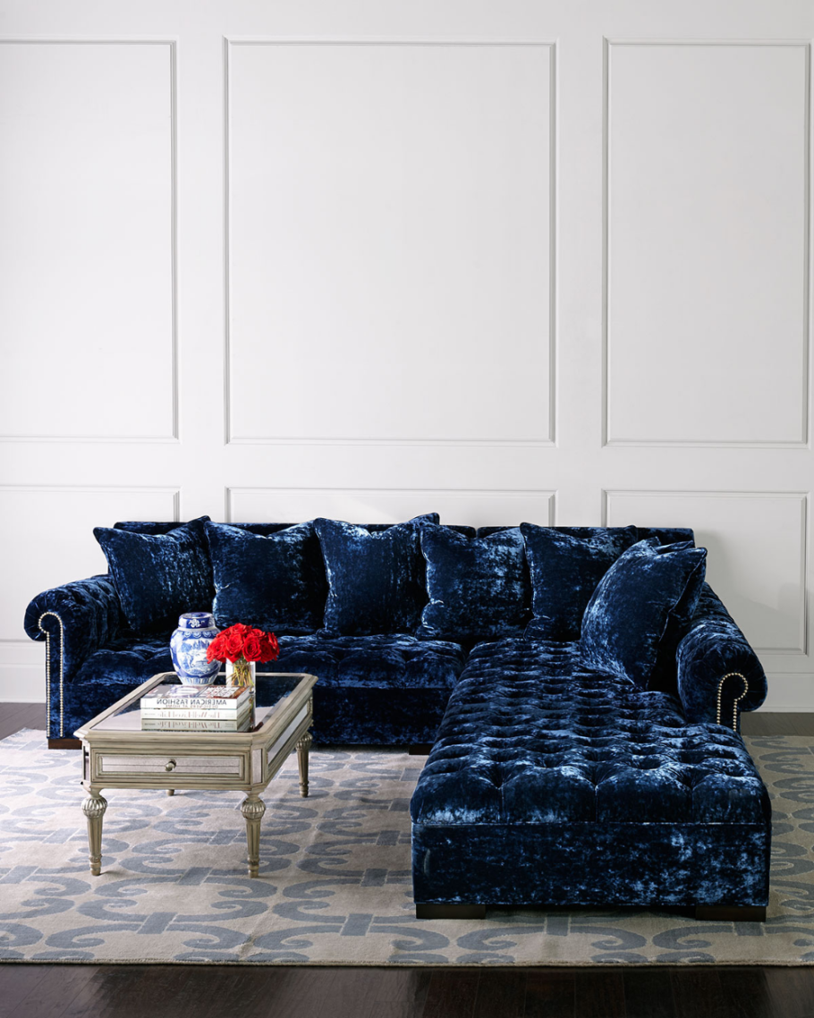 Синий велюровый диван