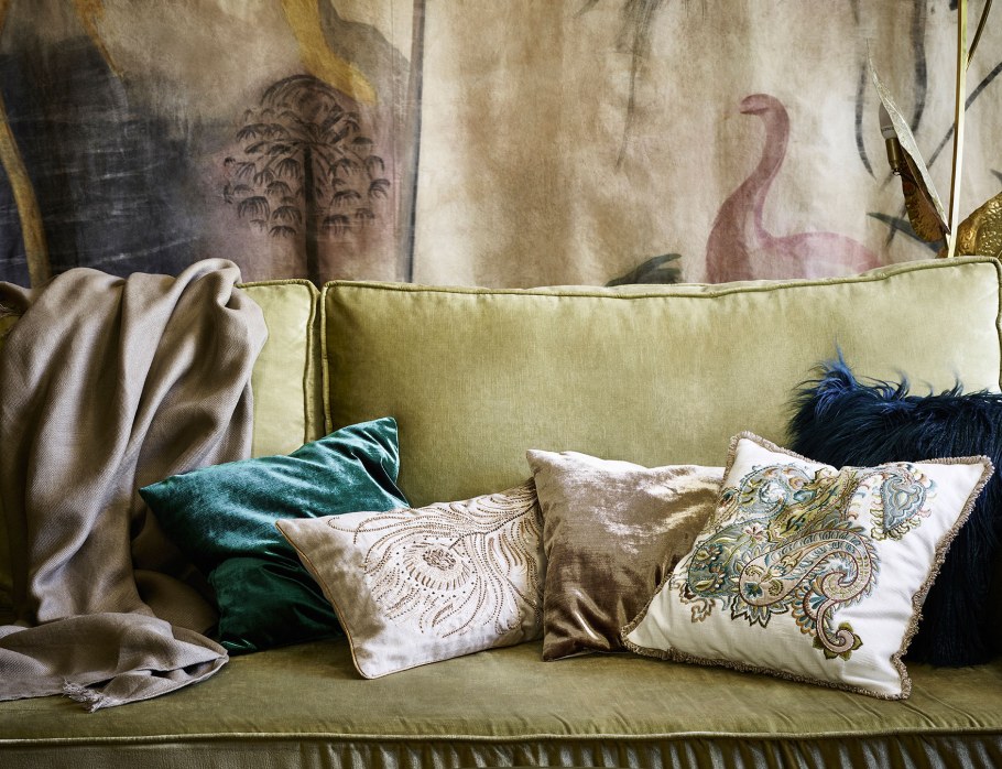 Кровать в стиле Zara Home