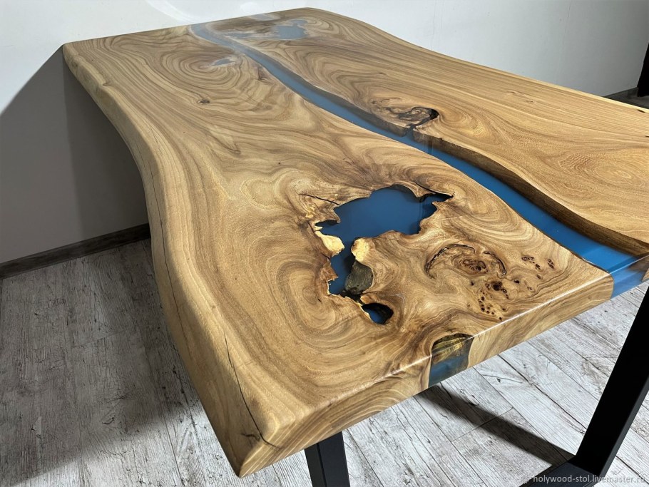 Журнальный столик лофт слэб