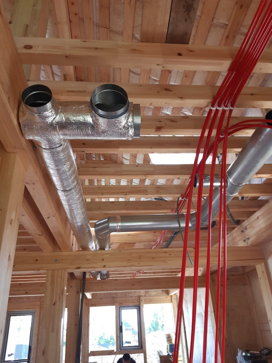 Вытяжная вентиляционная система в1