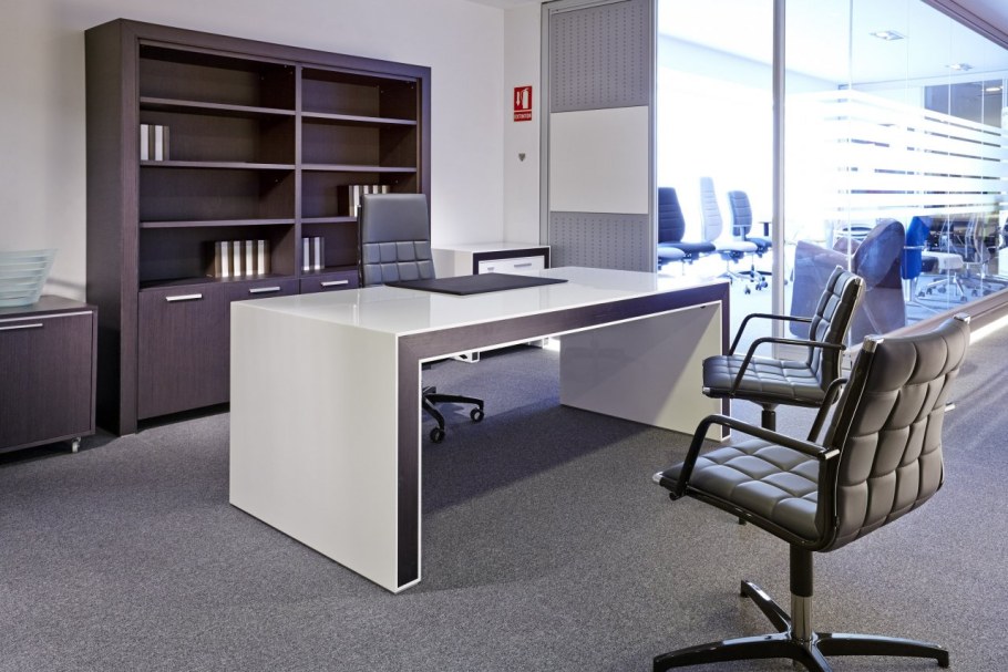 Современные столы для офиса