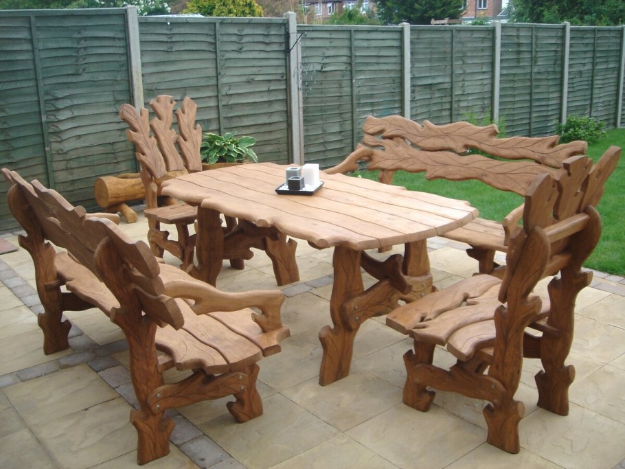 Корнепластика мебель